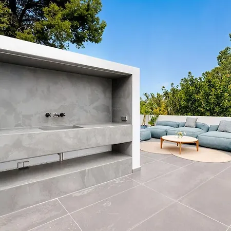 Villa Design Villa, Private Pool, Sea Views, Bbq *