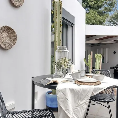 Villa Design Villa, Private Pool, Sea Views, Bbq *