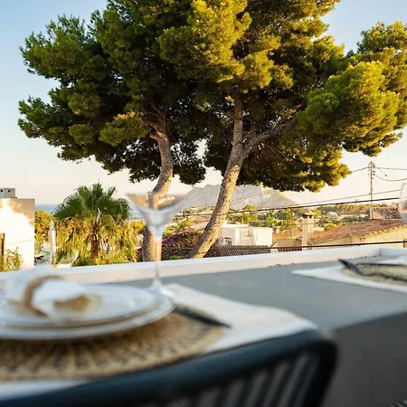 Villa Design Villa, Private Pool, Sea Views, Bbq