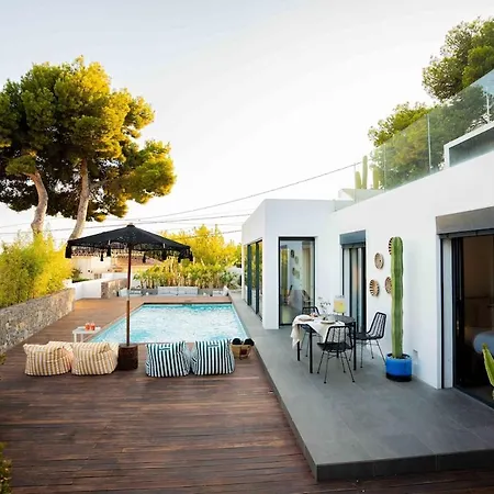 Villa Design Villa, Private Pool, Sea Views, Bbq *
